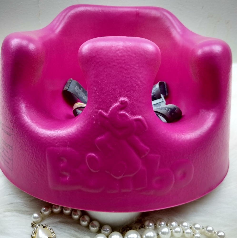 Bumbo 3 point harness seat booster baby